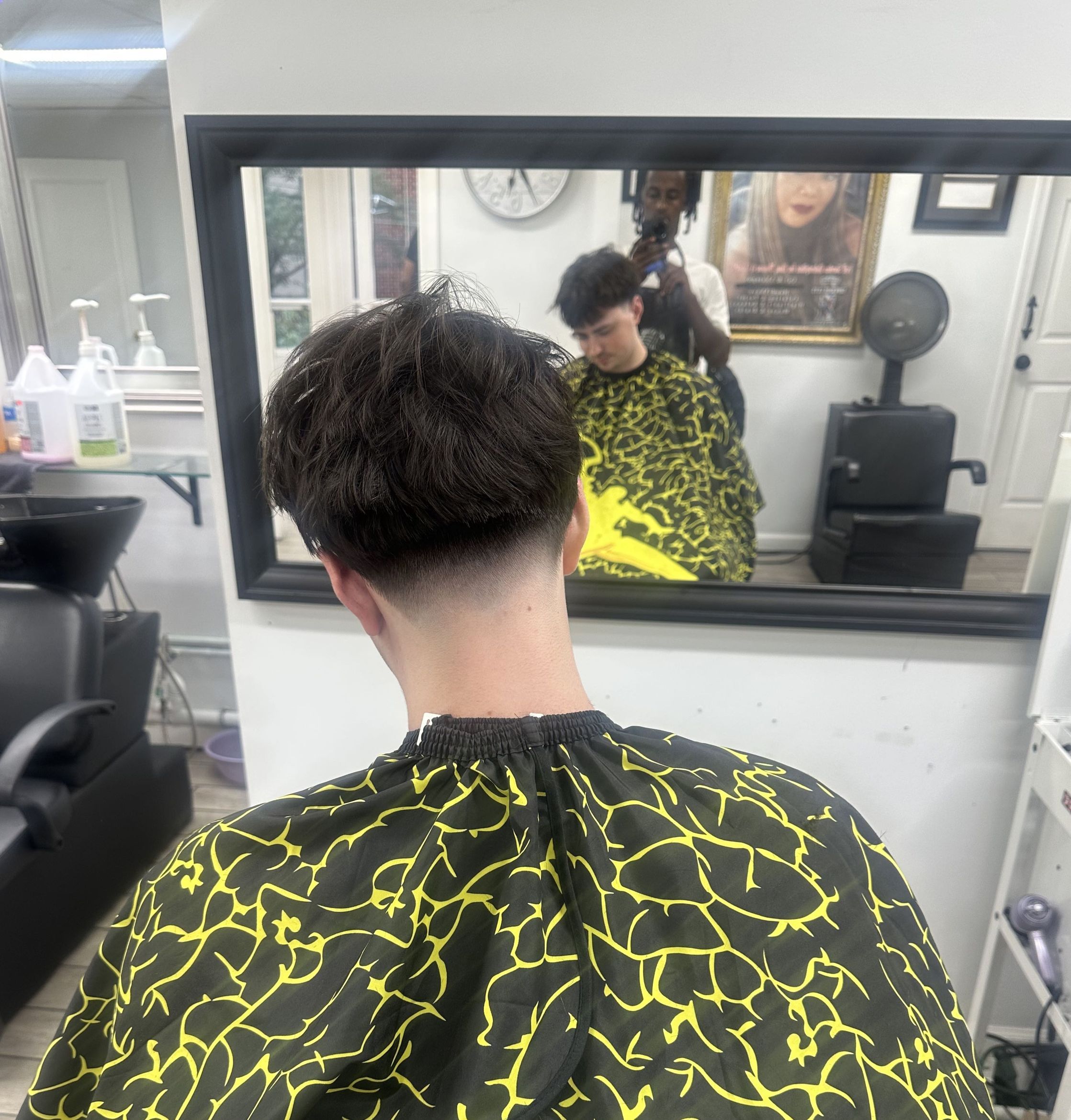 Textured cut with neckline fade
